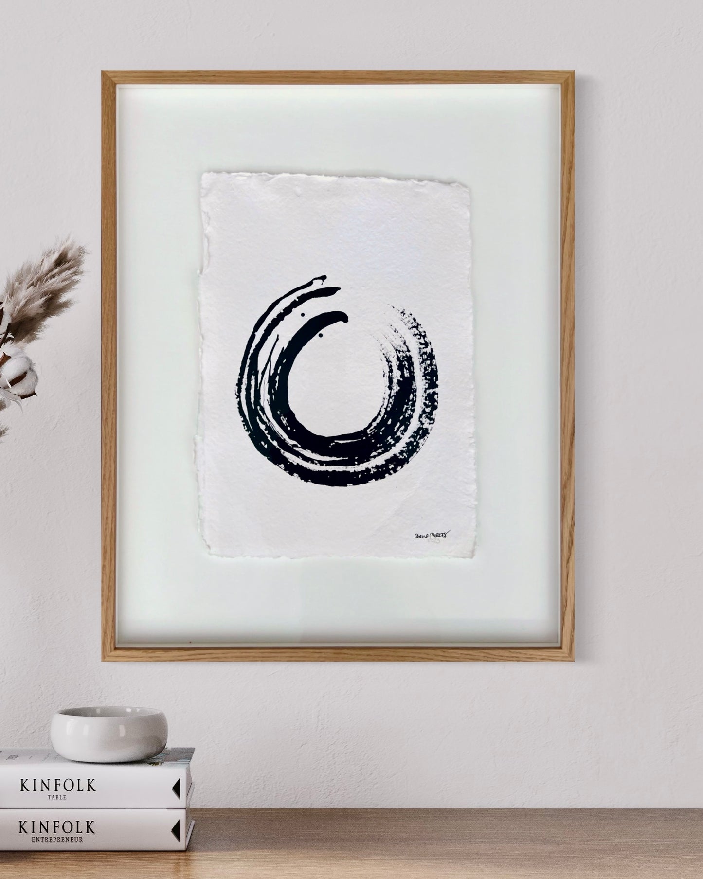 HYPNOTIC 65cm x 52cm
